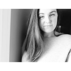 Meet your Posher, Simone